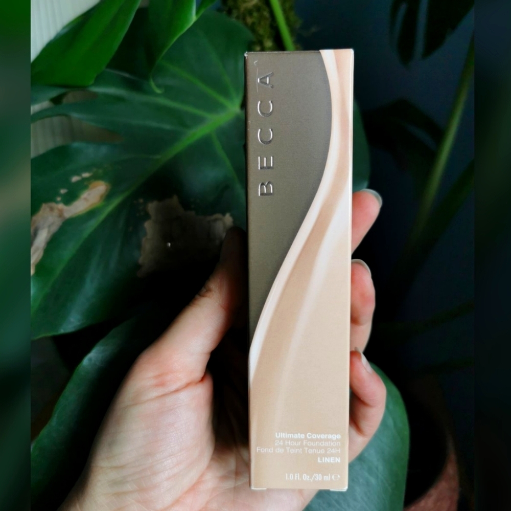 SOLD BECCA Ultimate Coverage 24hr Foundation